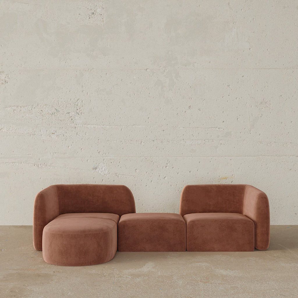 Helga Sofa 3S / Movable Ottoman