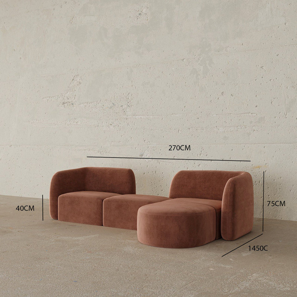 Helga Sofa 3S / Movable Ottoman