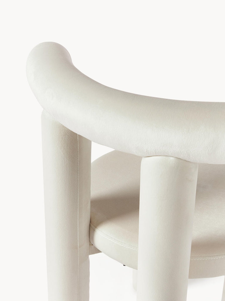 Chaise rembourrée en velours Calan