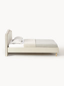 Lit matelassé avec tête de lit ondulée Romy