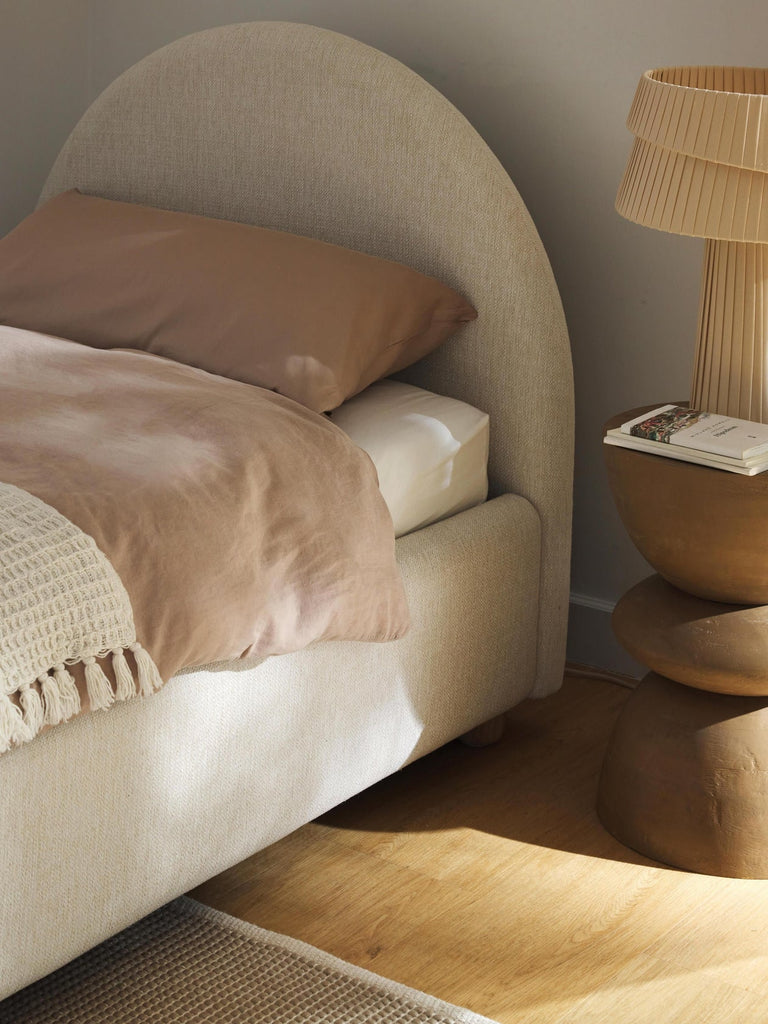 Lit matelassé avec rangement Ebba