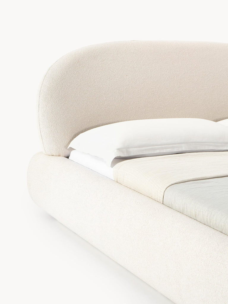 Lit matelassé arrondi en bouclette Alba