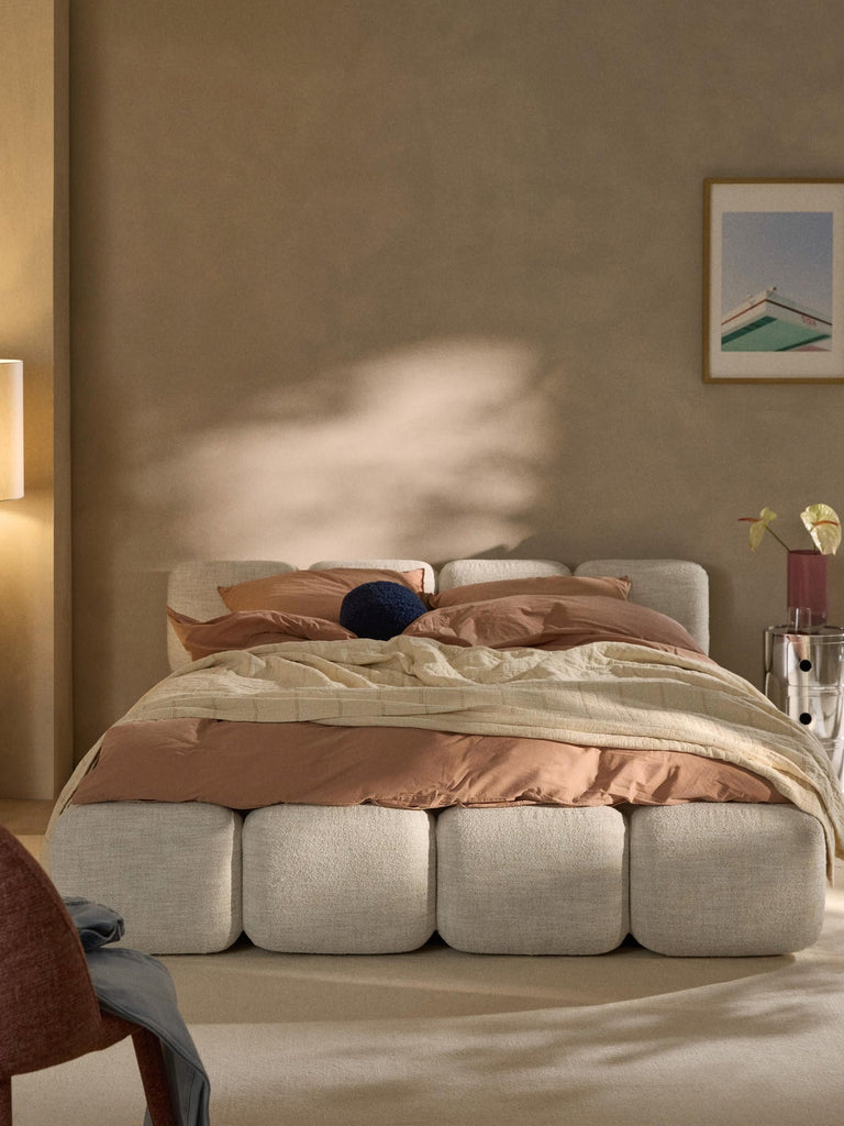 Lit matelassé en bouclette avec rangement Tayla
