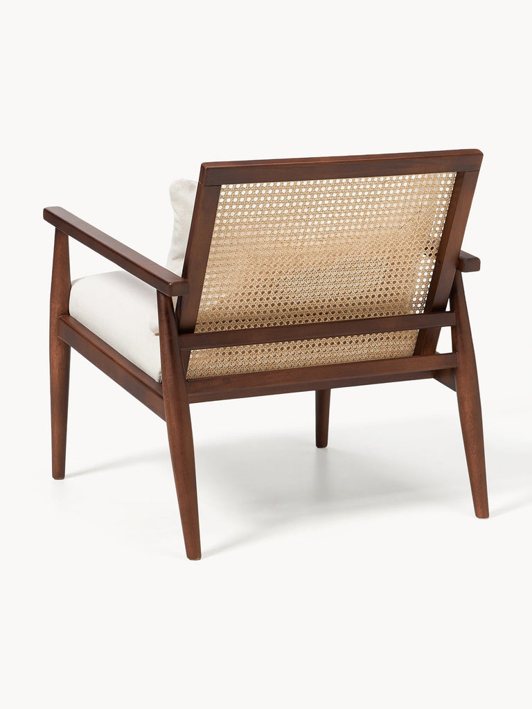Fauteuil lounge en noyer et hévéa Manuell