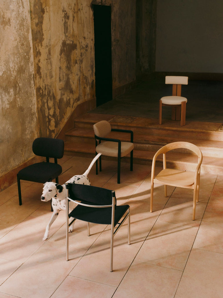 Chaise à accoudoirs en frêne Camille