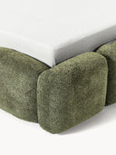 Lit matelassé en peluche-bouclette avec rangement Tayla