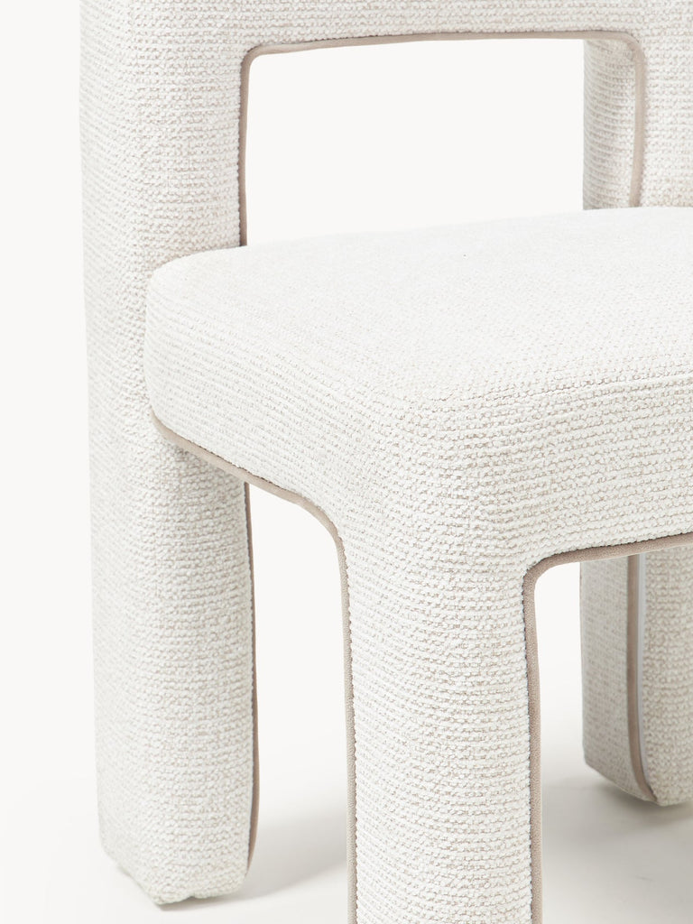 Chaise rembourrée en bouclette Ana