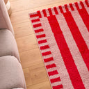GROOVY - Tapis rétro rouge rayé - GRO387ROU