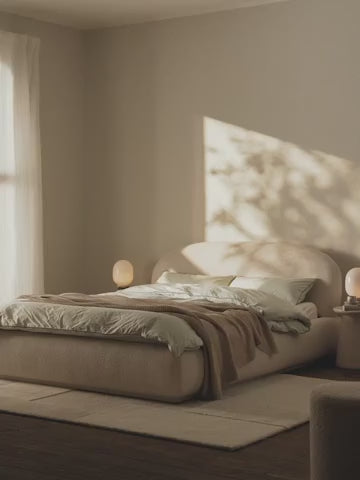 Lit matelassé arrondi en bouclette Alba