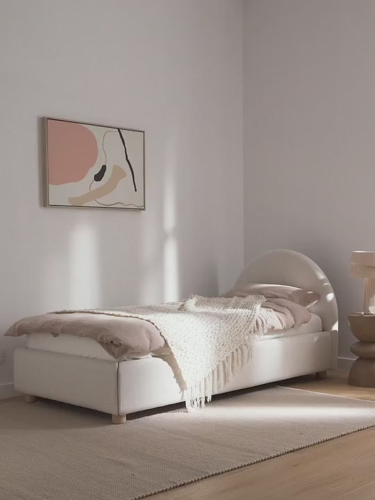 Lit matelassé avec rangement Ebba