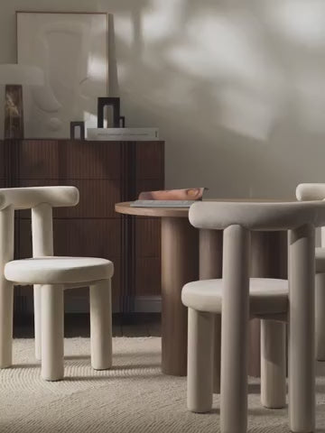 Chaise rembourrée en velours Calan